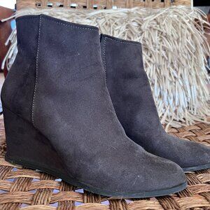 DV by Dolce Vita Wedge Boot